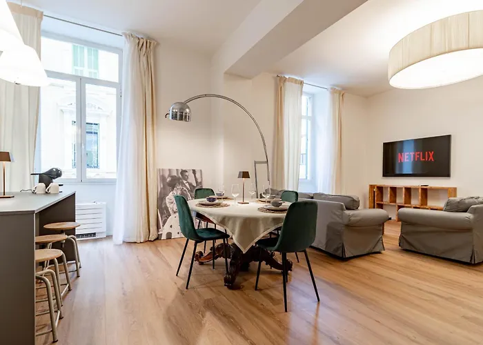 Apartment H11 The Queen's Ariston - Centro