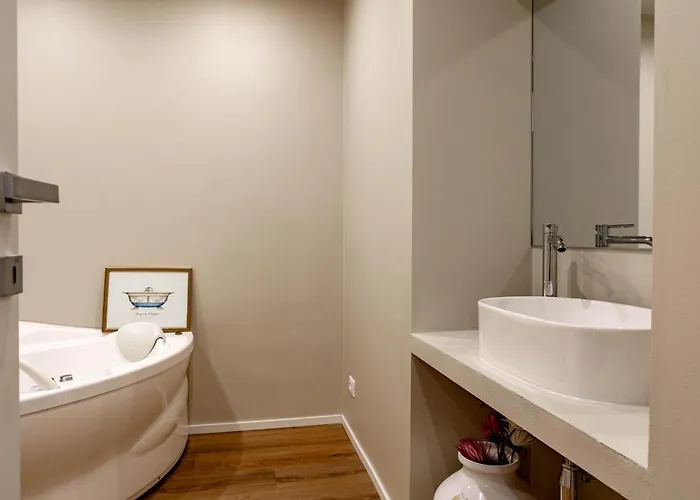 H11 The Queen's Ariston - Centro Apartment Sanremo