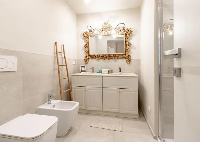 Apartment H11 The Queen's Ariston - Centro Sanremo