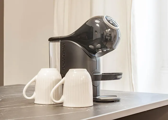 H11 The Queen's Ariston - Centro Apartment Sanremo